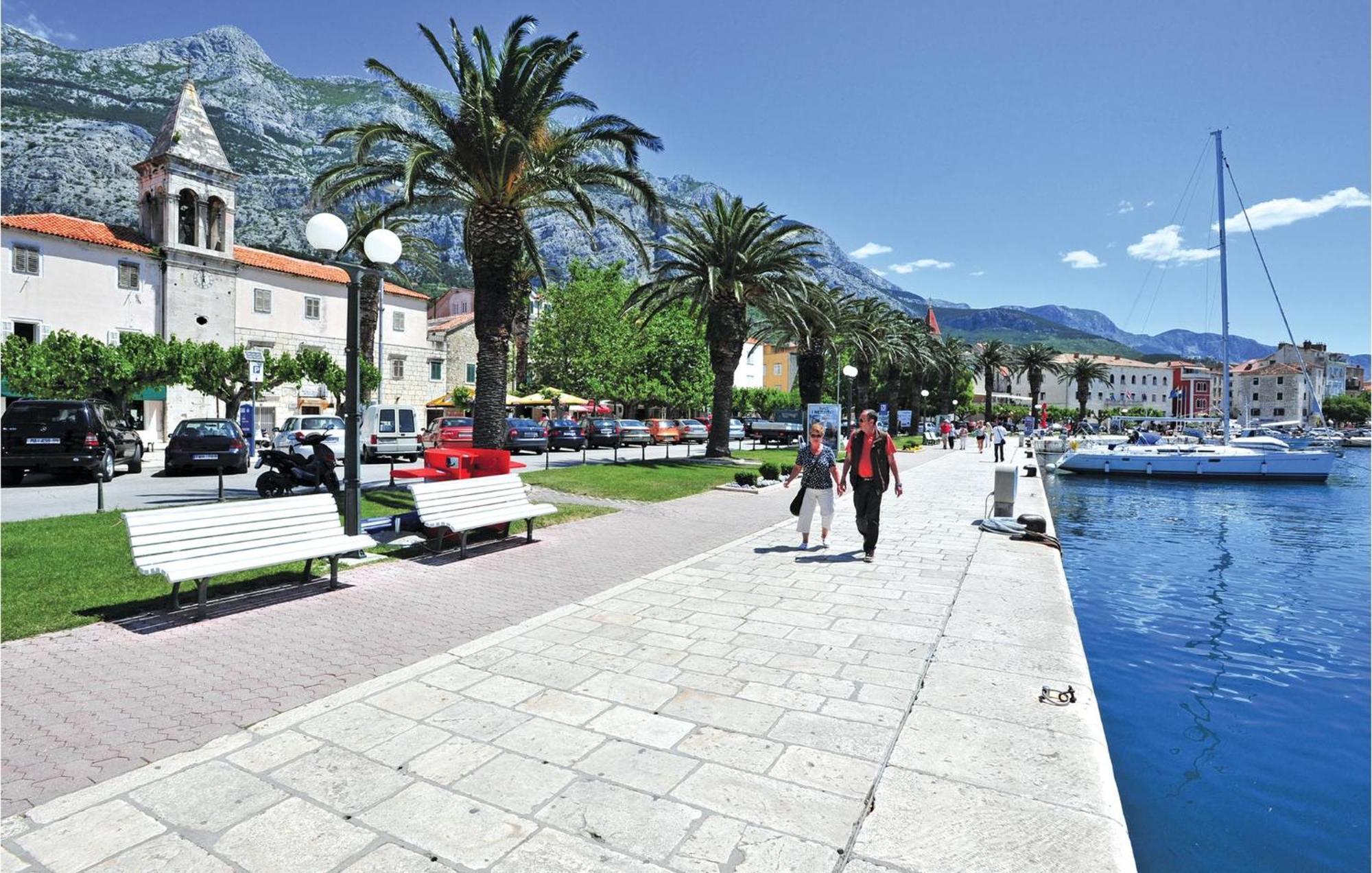 Gorgeous Apartment In Makarska With Wifi 외부 사진